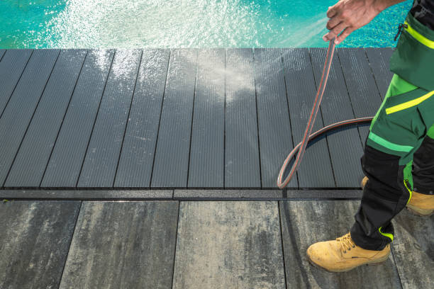 Best Deck Pressure Washing  in Bellville, TX