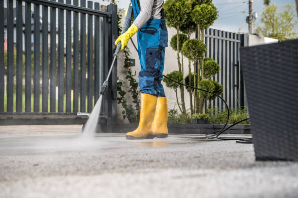 Why Choose Our Certified Pressure Washing Experts for Your Project Needs in Bellville, TX?